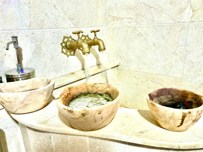 Bathroom 4, Prestige Hotel, Tétouan