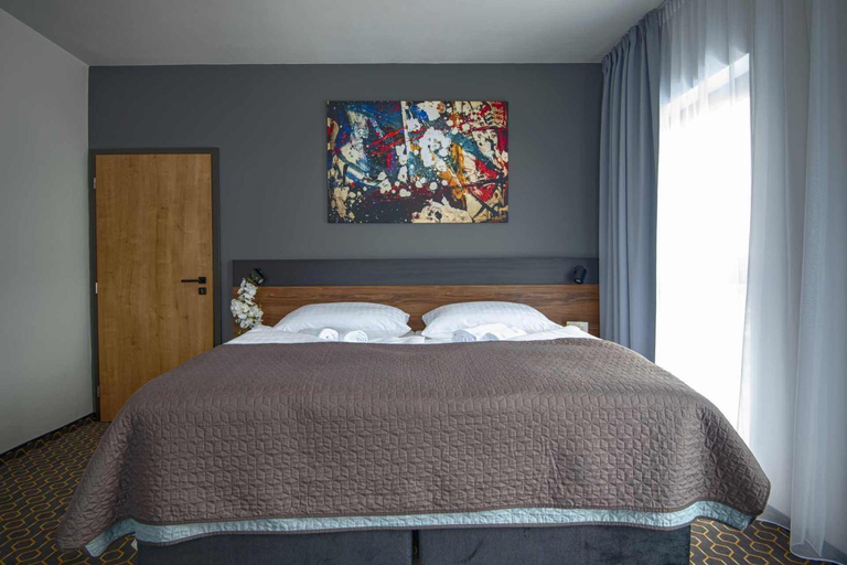 Bedroom 2, Hotel Mamut, Poprad