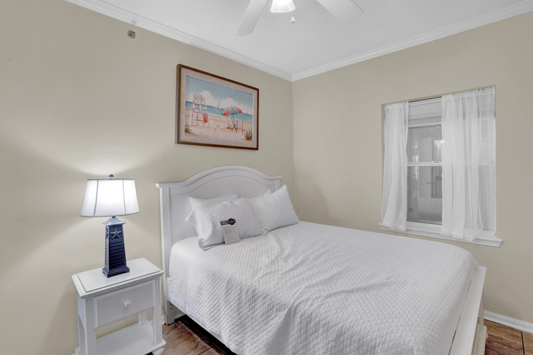 Bedroom 2, Tradewinds 1303, Baldwin