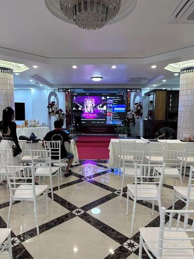 Food & Drinks 4, Paris Hotel, Chau Doc