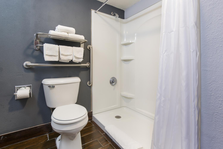 Bathroom 3, ONE LIFE STUDIOS, Vanderburgh