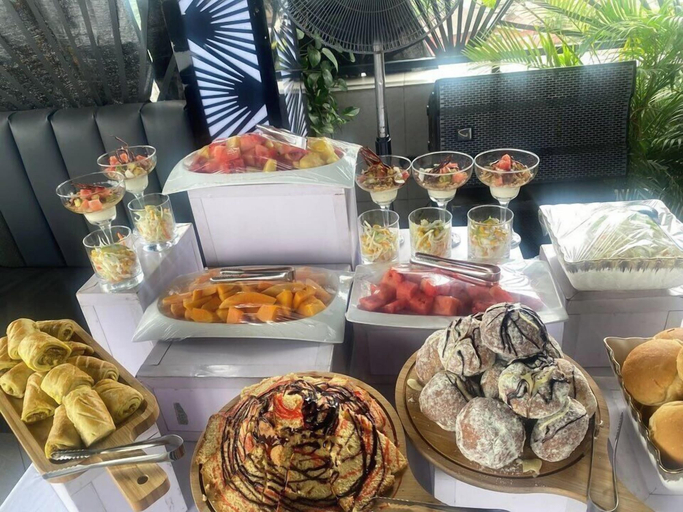 Food & Drinks 4, Biba Apartment, Eti-Osa