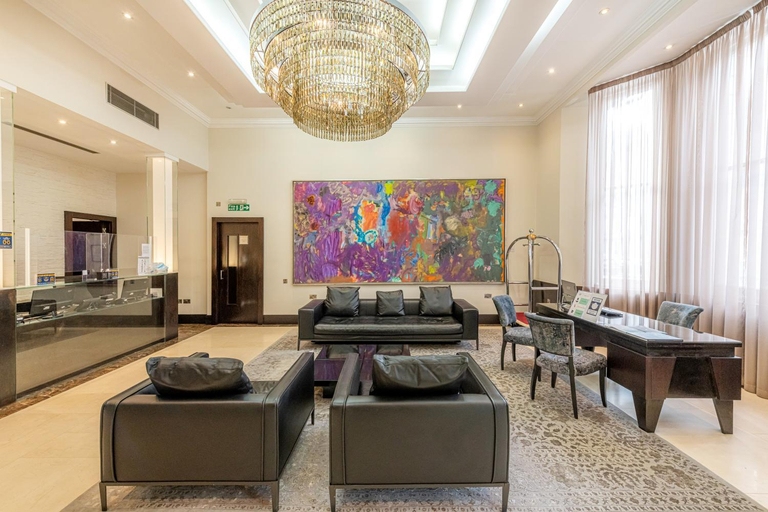 Public Area 4, 130 Queen's Gate Apartments, London