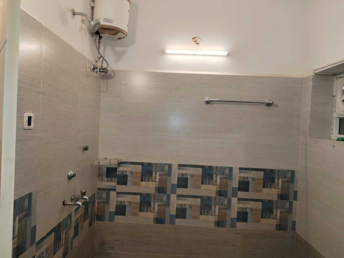 Bathroom 4, Octagon Beach Resort Pondicherry, Viluppuram