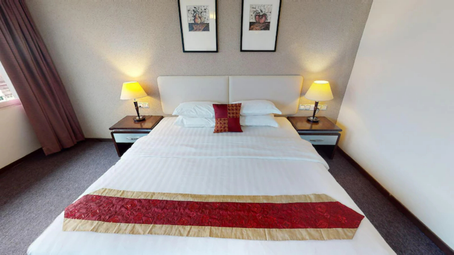 Bedroom 12