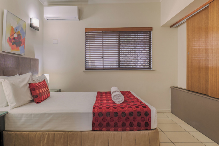 Bedroom 3, Southern Cross Atrium Apartments, Cairns