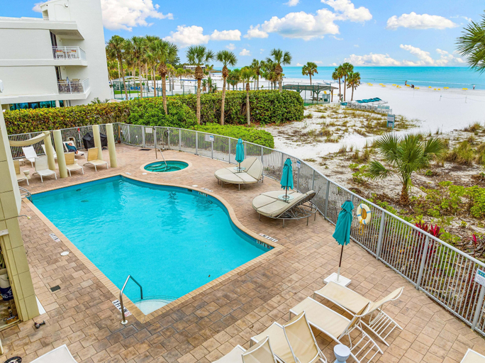 Sport & Beauty 5, Crescent Condos by Beachside Management, Sarasota