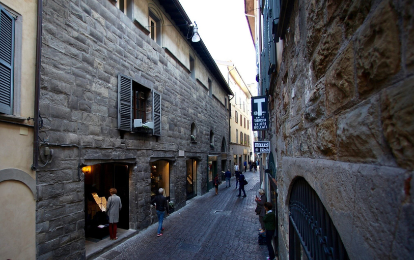 Others 4, LocandaMimmo, Bergamo