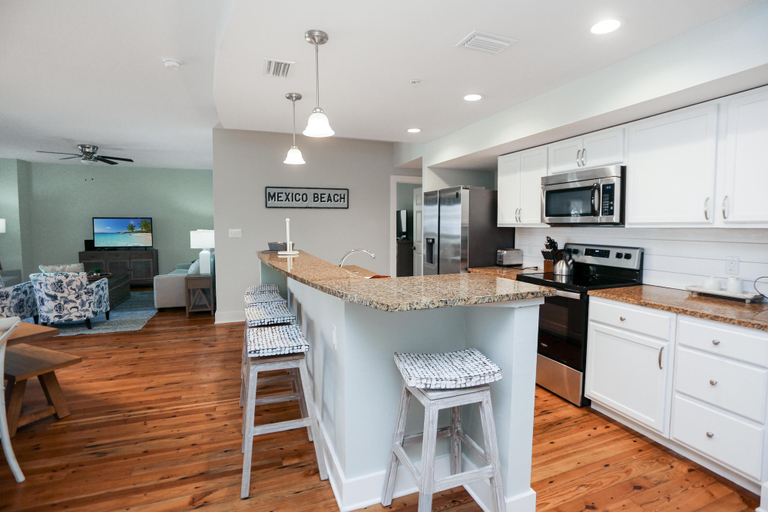 Private kitchen 2, Club at Mexico Beach 1G Red Fish Blue Fish, Bay