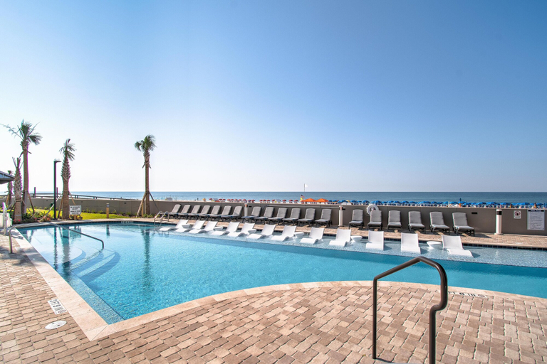 Sport & Beauty 3, The Oasis at Orange Beach 1611, Baldwin