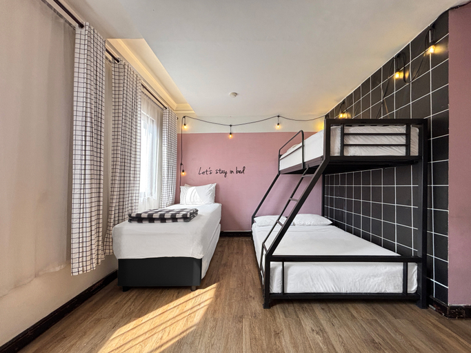 Bedroom 6