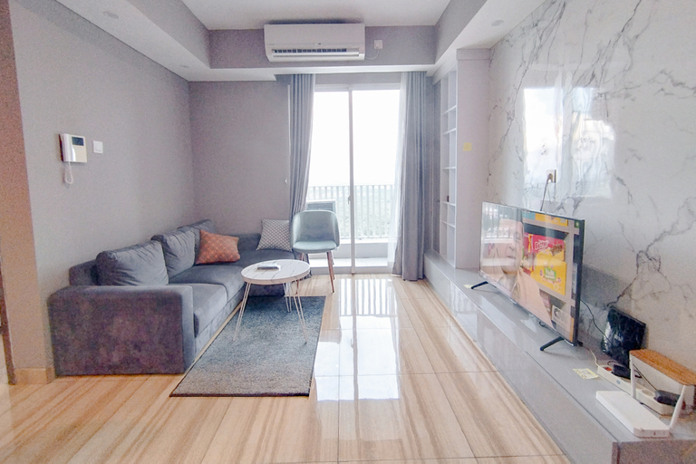 Others 4, Spacious 2BR with Extra Room at Grand Sungkono Lagoon Apartment By Travelio, Surabaya