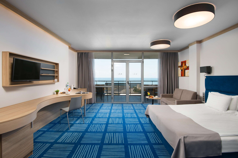 Bedroom 4, HVD Viva Club Hotel - Ultra All Inclusive, Varna