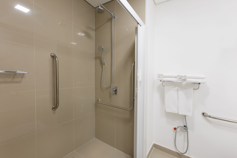 Bathroom 5, Ramada Campinas Viracopos, Campinas