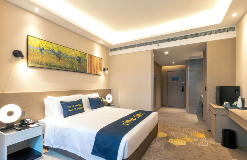 Bedroom 2, The Frontier Medical Center Mulian Hotel Chengdu, Chengdu
