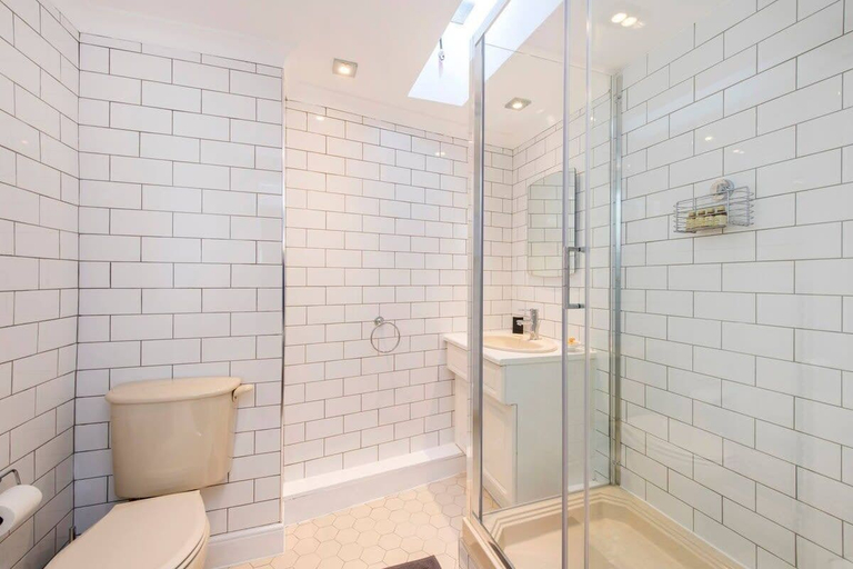 Bathroom, 2 Bed Apartment, Notting Hill, London