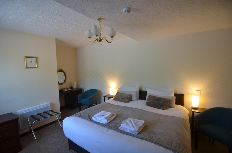 Bedroom 2, Achilty Guest House, Highland