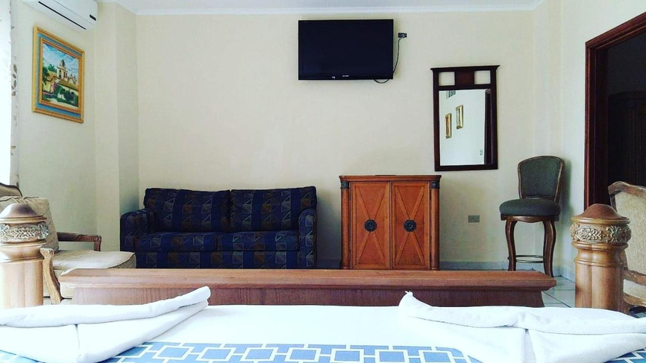 Others 2, Hotel Carnaval, La Ceiba