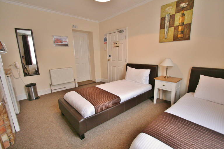 Others 3, Central Hotel, Gloucestershire