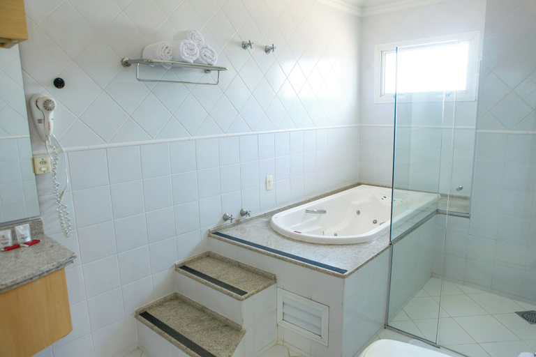 Bathroom 5, GoldMen Select Cianorte, Cianorte