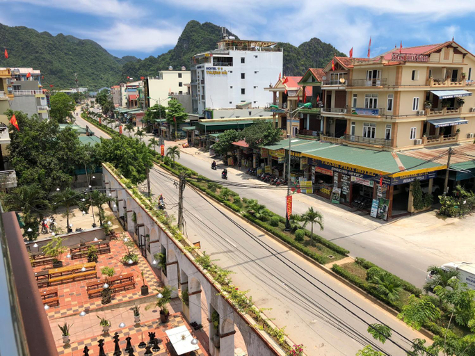 Others 2, Starlet Hotel Phong Nha, Bố Trạch