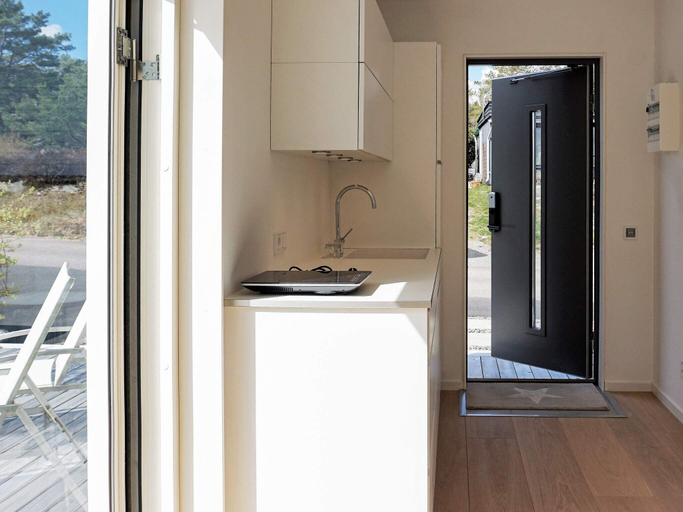 Others 5, person holiday home in MARSTRAND-By Traum, Kungälv
