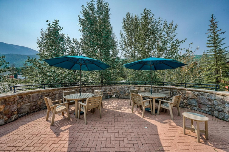 Others 5, Buffalo Lodge 3 Bed 3 Bath, Summit