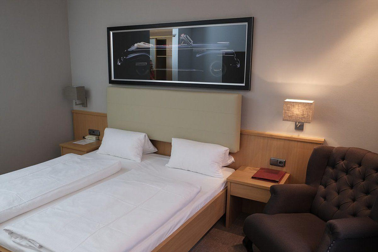Bedroom 2, Hotel Brunnenhof International, Region Hannover