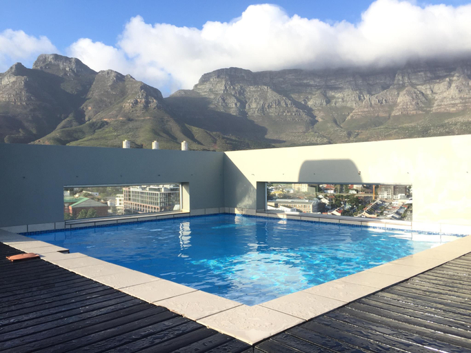 Sport & Beauty 2, Urban Oasis at Perspectives, City of Cape Town