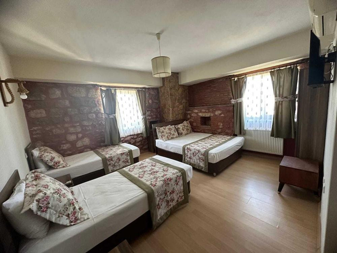 Bedroom 4, Odunluk Tas Konak Hotel, Ezine