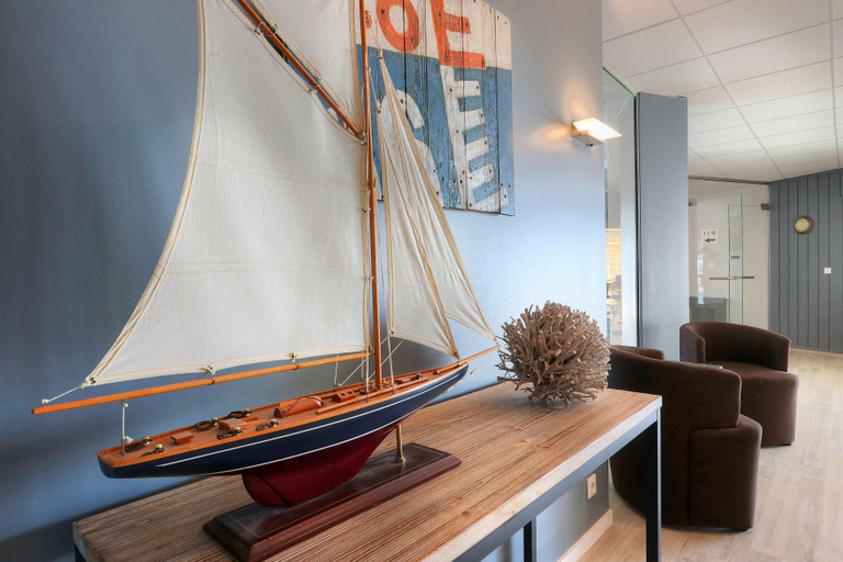 Public Area 3, Best Western Hotel Le Bellevue, Morbihan