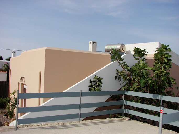 Others 5, Villa in Loutra with Pool near Rethymno, Crete