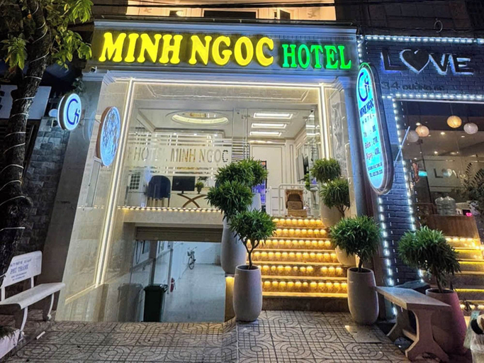 Exterior & Views 2, Minh Ngoc Hotel, Bình Chánh