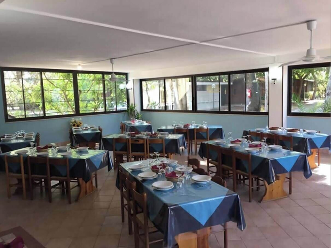 Food & Drinks, Chalet Viola Beach Village, Foggia