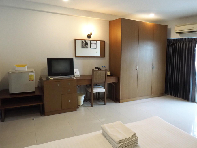 Bedroom 10