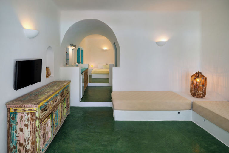 Bedroom 5, Nissia Beach Apartments and Suites, South Aegean