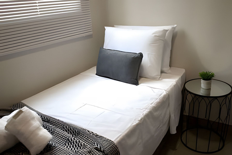 Bedroom 2, APTO prox Ponte amizade 5 pessoas com AC, Foz do Iguaçu