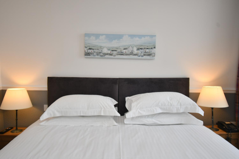 Bedroom 2, Tenby House, Pembrokeshire