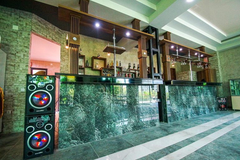 Food & Drinks 4, Delta Hotel, Ozurgeti