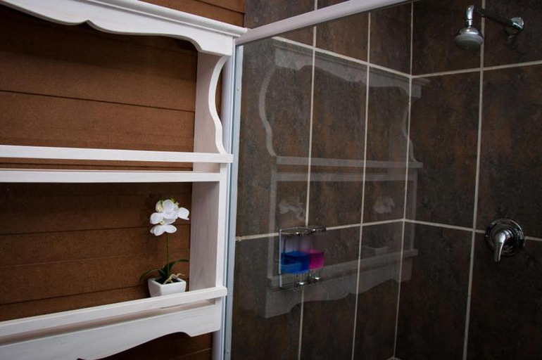 Bathroom 3, a Vue Guesthouse, City of Cape Town