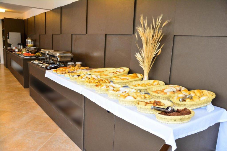 Food & Drinks 4, Happy, Natal