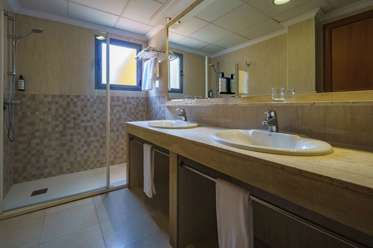 Bathroom 4, Crisol Almería, Almería