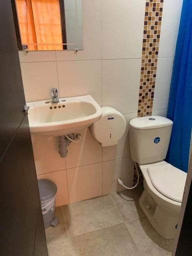 Bathroom, Hotel Torres del Parque No1, Barranquilla
