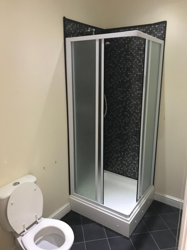 Bathroom 4, The New Alexandra Hotel, Conwy