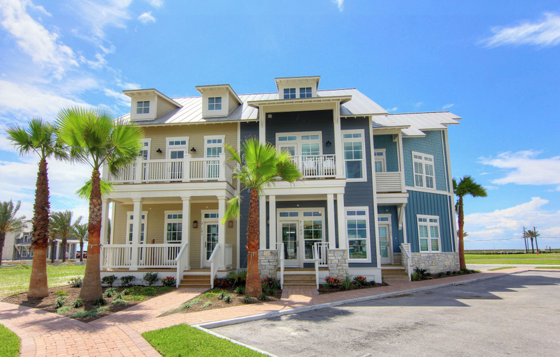 Exterior & Views 2, Beach Crush TC 7102, Nueces
