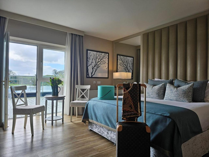 Bedroom 2, Moycarn Lodge & Marina