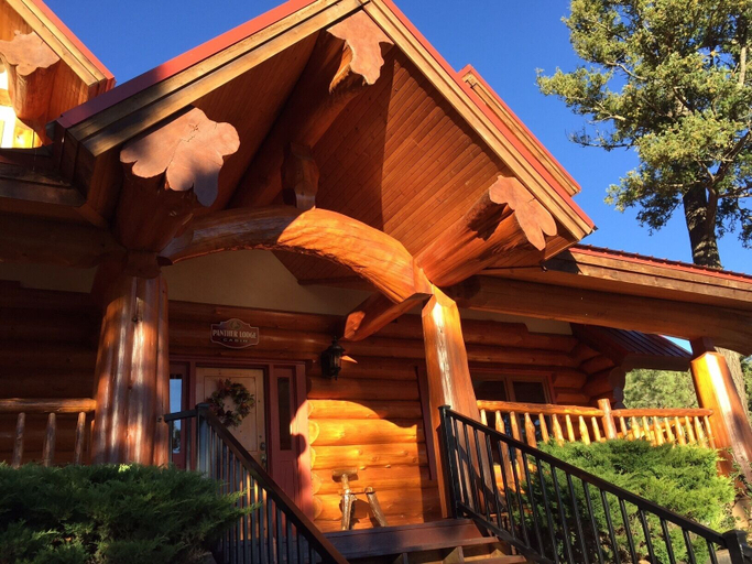 Exterior & Views 2, Panther Lodge by Ruidoso Vacation Rentals, Lincoln