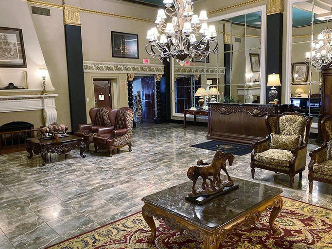 Public Area 2, Grant Hall Hotel, Division No. 7