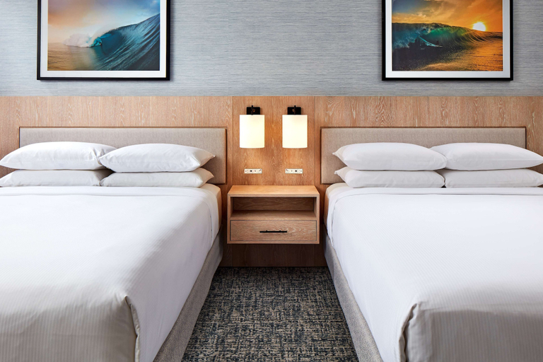 Bedroom 3, Hotel MDR Marina del Rey - a DoubleTree by Hilton, Los Angeles