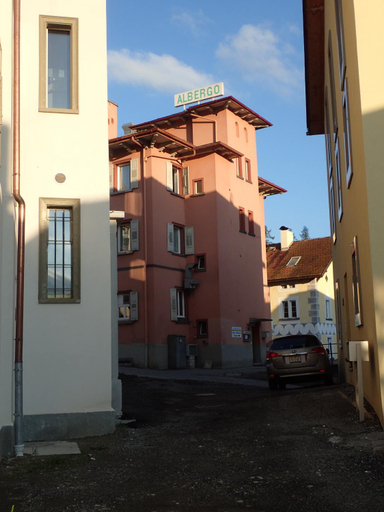 Others 5, Hotel Ratia, Albula
